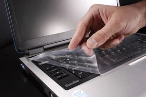 Universal Silicone Laptop Notebook Cover Fits Laptops with Screens up to 19" - Picture 1 of 1