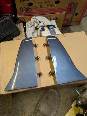 Pontiac Grand Prix 1981-1987 cuarto de panel extensión relleno molduras L&R Foto 1 de 4