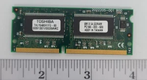 TOSHIBA THLY6480H1FG 8Mx64 SDRAM - Picture 1 of 4