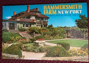 Hammersmith Farm Newport Summer White House 1961-63, Camelot Gardens 1979. - Foto 1 di 9