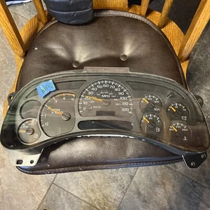 2003-2005 Sierra Silverado DIESEL Speedometer Instrument Gauge Cluster 15190829 - Bild 1 von 8