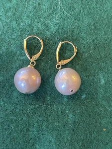 Pretty 13 mm Round Shell Pearl Dangle Leverback Earrings 14k Gold - Picture 1 of 4