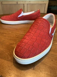 $778 Venta al por menor Jimmy Choo Rojo Repujado Cocodrilo Zapatillas sin cordones 10 M - Imagen 1 de 12