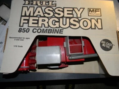 1/16 ERTL Massey Ferguson 850 Combine With 2 Heads New - Image 1 of 4