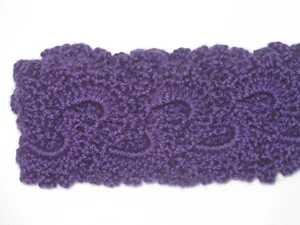 Beautiful Handmade Crochet Queen Anne Soft Lace Ladies Scarf Deep Dark Purple - Bild 1 von 9