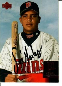 "Minnesota Twins" José Morales Signed UPPER DECK Trading Card - Picture 1 of 2