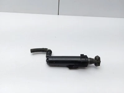 AUDI A4 B8.5 HEADLAMP WASHER JET RIGHT DRIVER SIDE 8K0955102D 2015 — 第 1/4 张图片