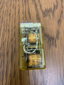 Relé IDEC RY2KS-U-120V "NUEVO" 120V "ENVÍO RÁPIDO" - Imagen 1 de 3