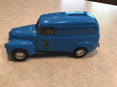 ERTL DELCO RADIO 1950 Chevy Panel Truck Bank 1/25 Scale Blue - Image 1 of 4