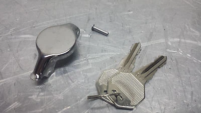 LLAVES DE ENCENDIDO DE 5 POSTES MEDIADOS DE EE. UU. #15005 SOLO LLAVES Y CUBIERTA SUPERIOR Foto 1 de 2