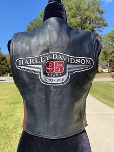 Chaleco de cuero Harley Davidson para mujer 95 aniversario pequeño borgoña negro - Imagen 1 de 9