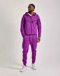 Nike Sportswear Tech Fleece Joggers Bold Berry Men's Pants (HV0959-505) Size M - Picture 1 of 5