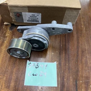 International 7078360C1 Tensionr,Tensioner Assy Fan - Picture 1 of 3