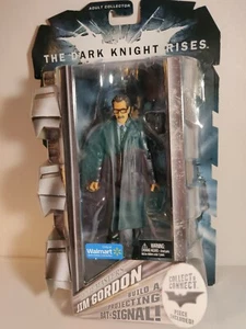 The Dark Knight Rises Movie Masters JIM GORDON Walmart Exclusive (CosBman778) - Picture 1 of 9