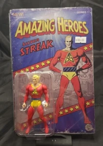Silver Streak - Amazing Heroes by Mike Allred Series 1 figure - Picture 1 of 2
