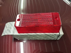 87720313 RED LENS fits CASE NEW HOLLAND (New OEM) TC33D among others - Picture 1 of 2