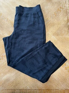 "Pantalones de tiro con estampado de camuflaje azul marino Athleta talla 18 cintura elástica 38"" entrepierna 28""" - Imagen 1 de 7