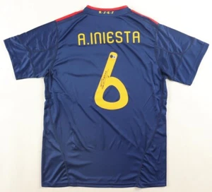 Andres Iniesta Signed Auto Spain Jersey 2010 World Cup Adidas Beckett COA - Picture 1 of 3