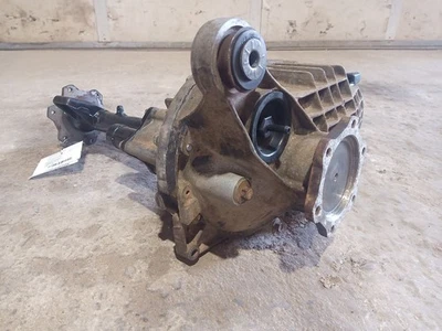 Rebuilt Carrier Front Axle 3.73 Ratio Opt GT4 from 2000 GMC Yukon 5.7L 11987749 - Image 1 of 4