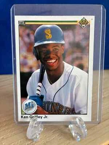 1990, Upper Deck, KEN GRIFFEY Jr, #156, Mariners - Picture 1 of 3