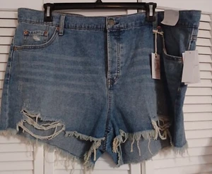 JESSICA SIMPSON SIZE 20 CUT OFF BLUE JEAN SHORTS FOR WOMEN - Picture 1 of 4