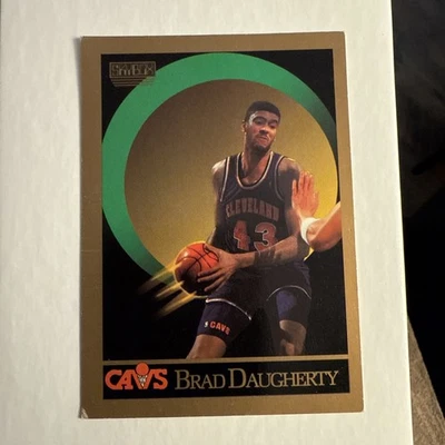 Tarjeta coleccionable Brad Daugherty #50 1990-91 Skybox Foto 1 de 2