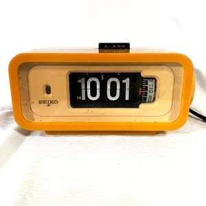 SEIKO DP666T Flip Clock Vintage Retro Yellow Space Age Mid Century Japan Rare - Picture 1 of 14