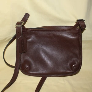 Borsa a tracolla vintage marrone Coach Legacy slim hippie con patta no LOD 9142 - Foto 1 di 12