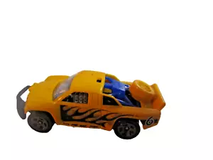 2013 Hot Wheels Off Track Yellow Loose - Picture 1 of 4