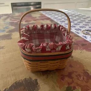 Longaberger Cute Little Basket 2001 w/ Handle Liner Signed Storage 6" x 6" New - Picture 1 of 4