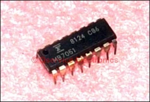 2 pezzi MB7051 32x8 TTL PROM Memoria IC FUJITSU MB-7051 NUOVO - Foto 1 di 1