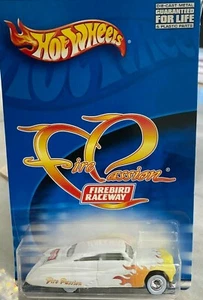 Hot Wheels 2001 Fuego Pasión Firebird Raceway Blanco Con Llamas Amarillas! - Imagen 1 de 1