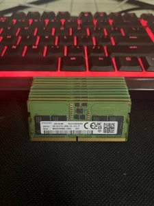 Lot X 10 Samsung 8 GB DDR5-4800Mhz 1Rx16 - SC0-1010-XT - Zdjęcie 1 z 4
