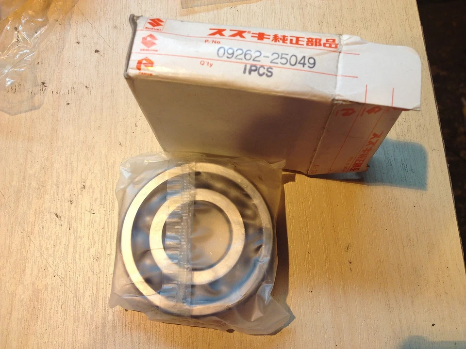 Rodamiento de manivela genuino Suzuki RM100 RM125 TS100 TS125 NUEVO 09262-25049 Foto 1 de 1