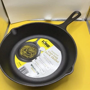 New Lodge Cast Iron Wildlife Series 8 Inch Seasoned Skillet, Duck - Picture 1 of 3