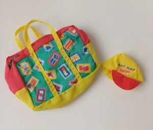 Barbie Naf Naf cappello e borsa in tessuto accessori x 2 pezzi vintage 1993 - Foto 1 di 4