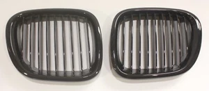 Front Kidney Grilles Glossy Black for BMW Z3 1996-2002 Convertible/Coupe - Picture 1 of 5