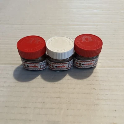 3 tarros de vidrio Nutella MINI 1,05 oz (30 g) tapa roja hechos en Italia Foto 1 de 4