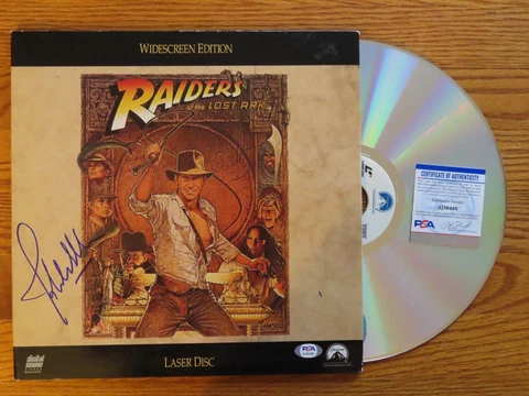 Conductor JOHN WILLIAMS signed RAIDERS OF THE LOST ARK 92 LaserDisc PSA AJ36488 Cover
