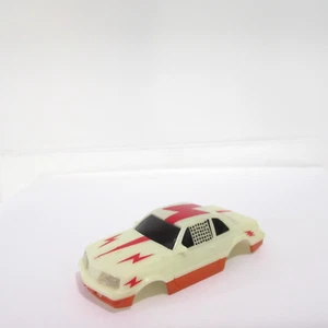 LIFE LIKE SLOT CAR HO SCALE FORD THUNDERBIRD NITE GLOW/RED BODY ONLY - Picture 1 of 6