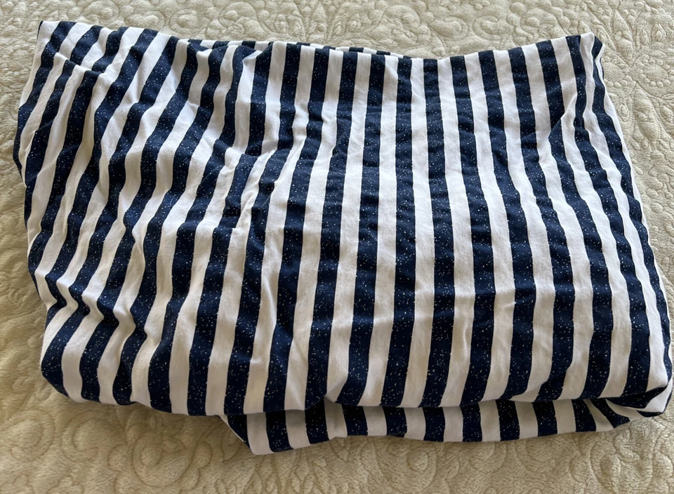 Sábana bajera ajustable a rayas azul marino blanco para niños Babies R Us cama para niños pequeños Foto 1 de 4