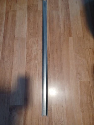 B-LINE SOLID STRUT CHANNEL  1"×1-5/8"×40-5/8" STAINLESS STEEL 304 12 GAUGE Qty 1 - Image 1 of 4