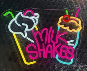 Milchshakes 15” x 12” Schild, Neonlichter hängende Wandkunst Dekoration Essen Trinken - Bild 1 von 1