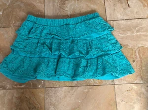 Justice Tiered Ruffle Green Crochet Skirt With Shorts Underneath Size 16 - Picture 1 of 2