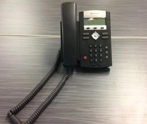 Téléphone IP Polycom Soundpoint 331 SIP Réseau Voip - Photo 1/1