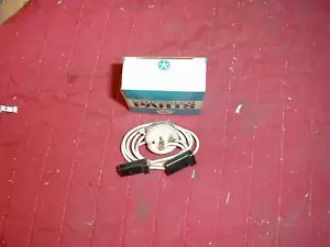 Interruptor de lámpara de reversa Mopar 1959-64 de nuevo con transmisión automática - Imagen 1 de 1
