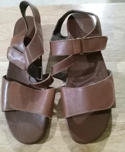 Munro American Sandals Women Brown 9.5 M - Picture 1 of 5