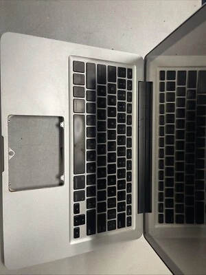 Macbook pro 13 Inch For Parts Model A1278 - Image 1 of 4