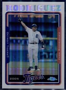 2005 Topps Chrome Refractor #30 Ivan Rodriguez Tigers HOF - Picture 1 of 1
