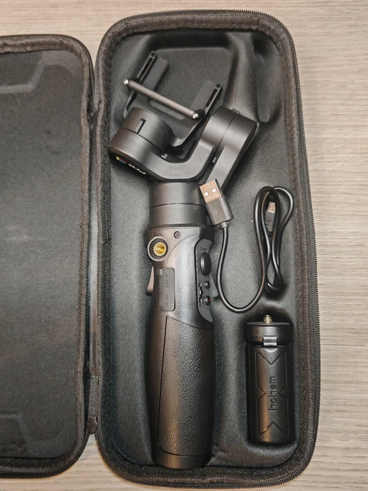 Hohem iSteady Pro 3 gimbal per gopro e action cam - Immagine 1 di 4